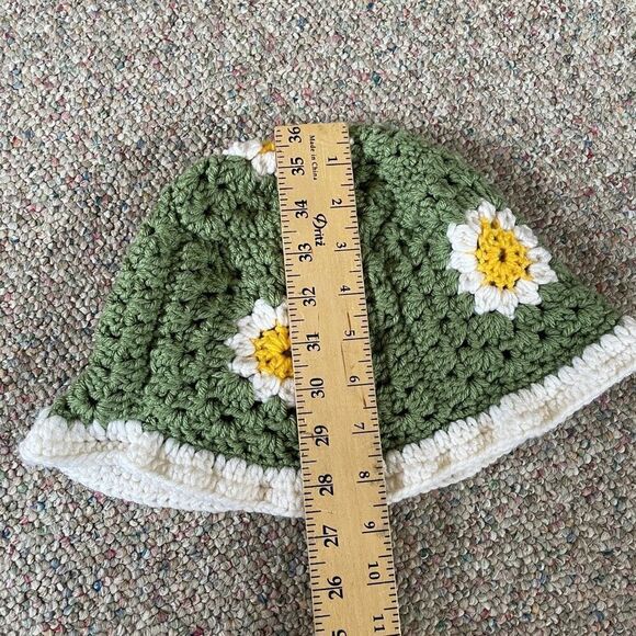 Crochet Granny Square Summer Bucket Hat - Picture 4 of 7